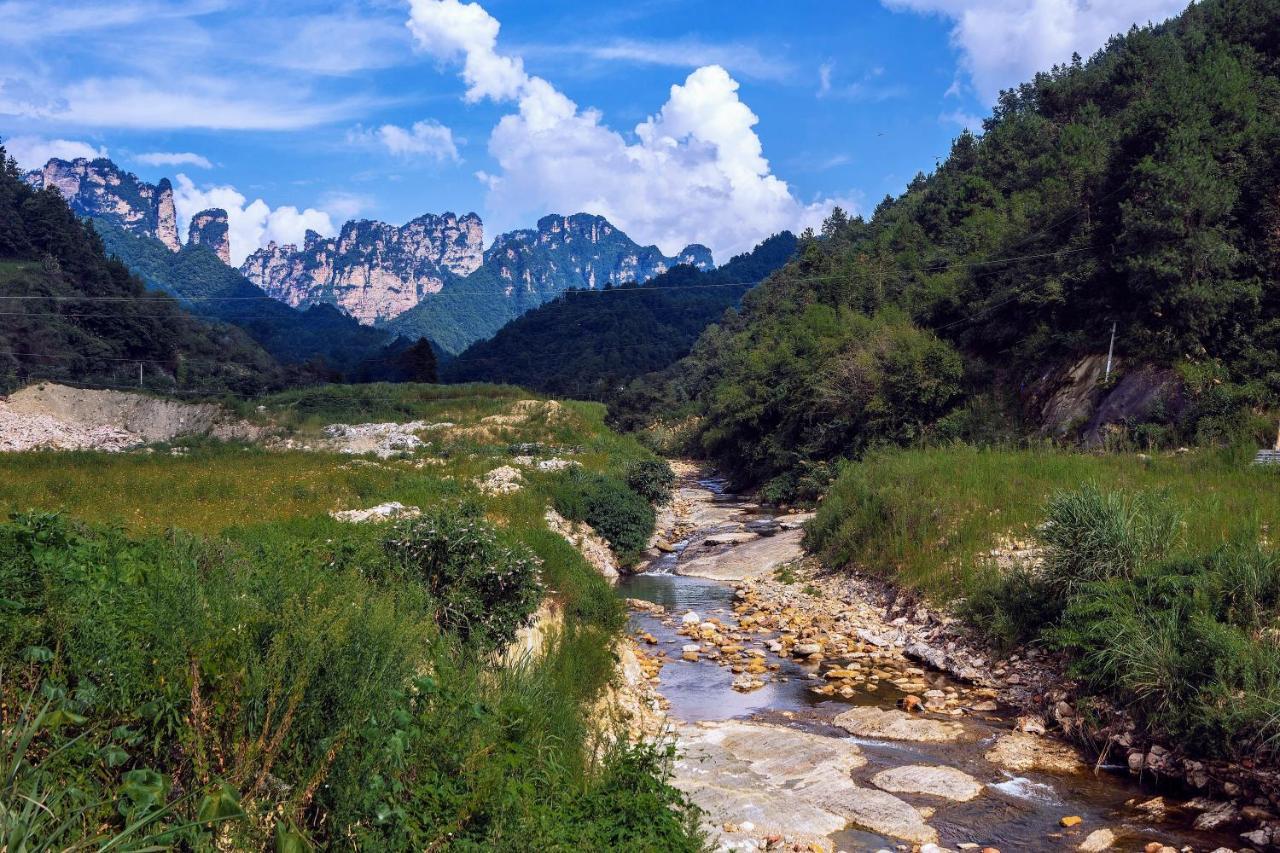 Whispering Mountains Boutique Hotel Чжанцзяцзе Экстерьер фото